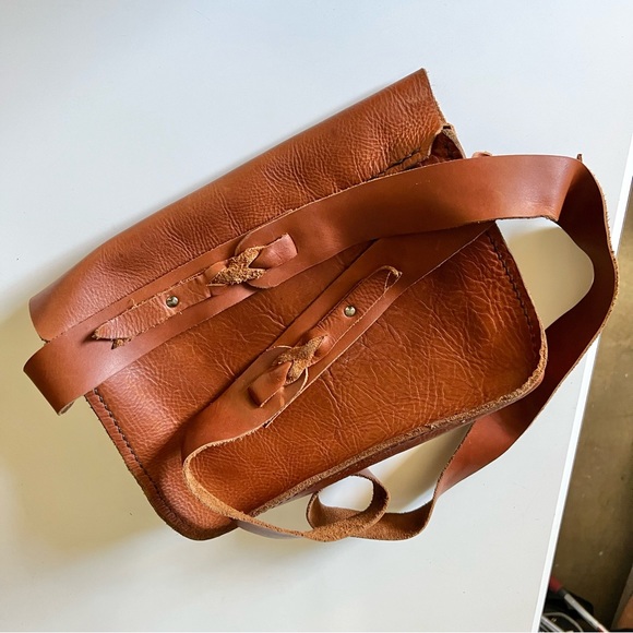 Handmade Leather Purse with Shoulder Strap - Picture 15 of 15